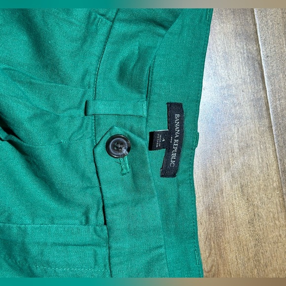 Banana Republic Linen High Rise Waist Shorts Pleated 4 Green - Picture 4 of 7